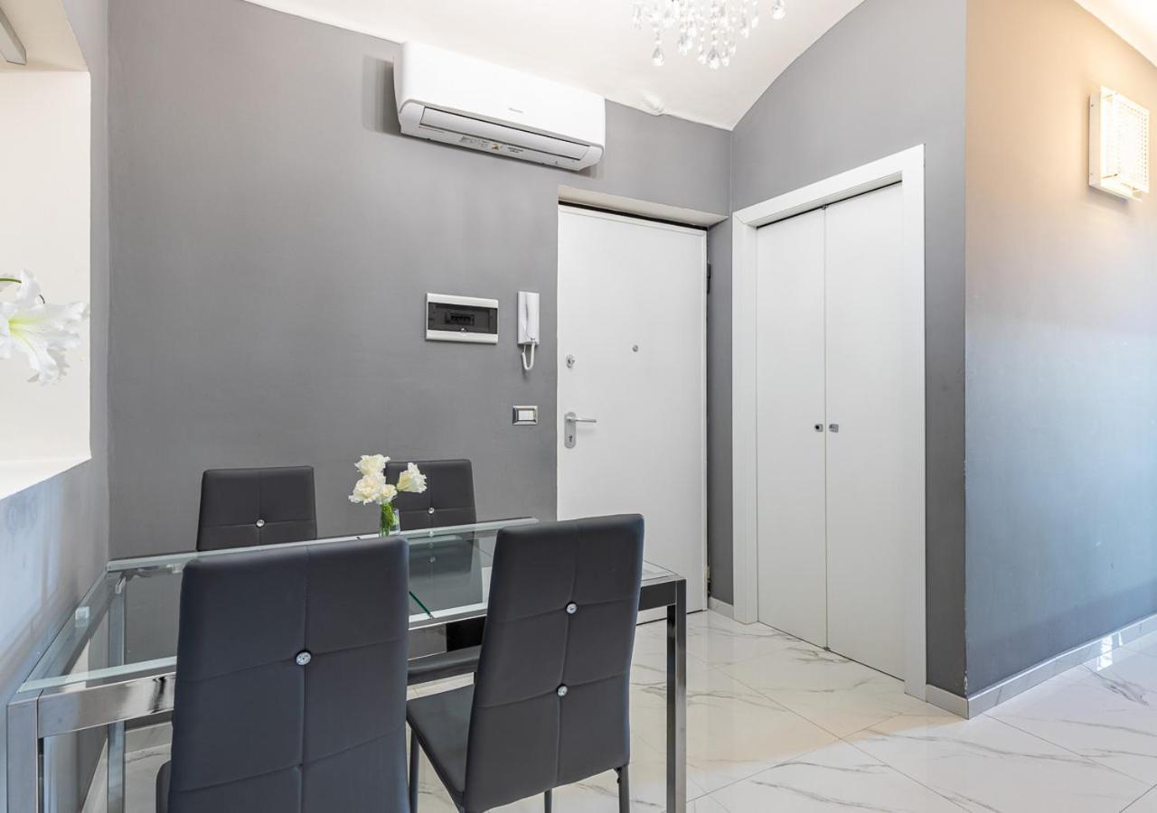 Elegant Suite - In Centro Portanuova Torino Eksteriør billede